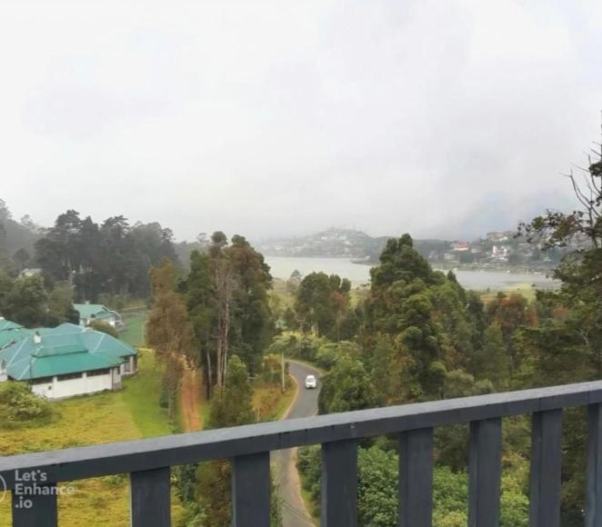 Nuwaraeliya Penthouse Apartment With Pool & Panaromic Views Nuwara Eliya Exteriör bild